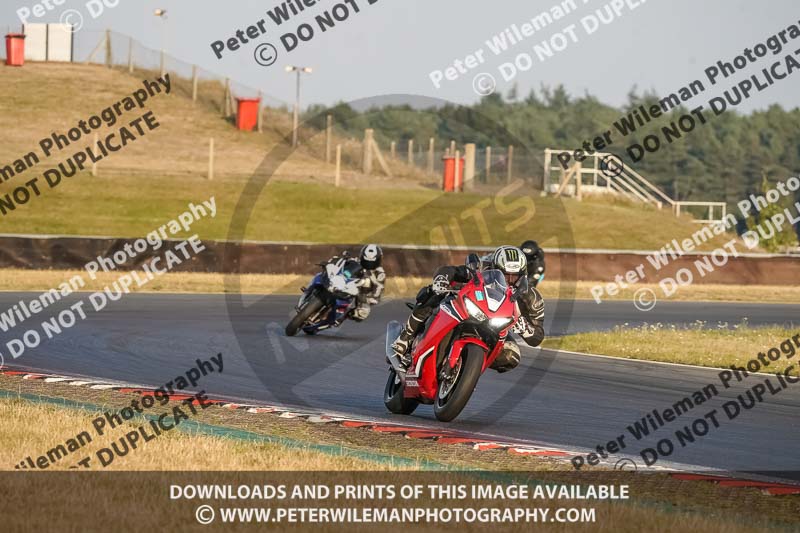 enduro digital images;event digital images;eventdigitalimages;no limits trackdays;peter wileman photography;racing digital images;snetterton;snetterton no limits trackday;snetterton photographs;snetterton trackday photographs;trackday digital images;trackday photos